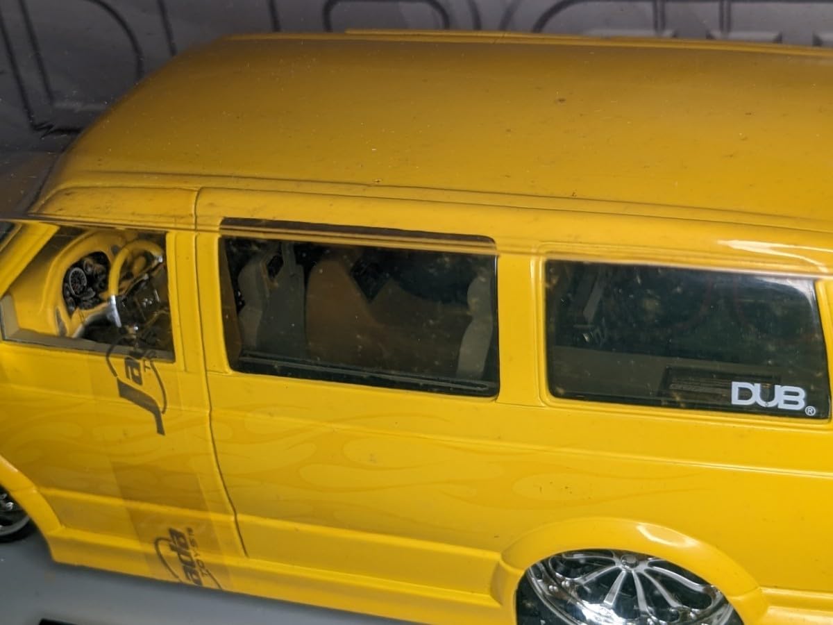 Amazon.co.jp: アストロ CHEVROLET ASTRO VAN DUB ファイヤーイエロー